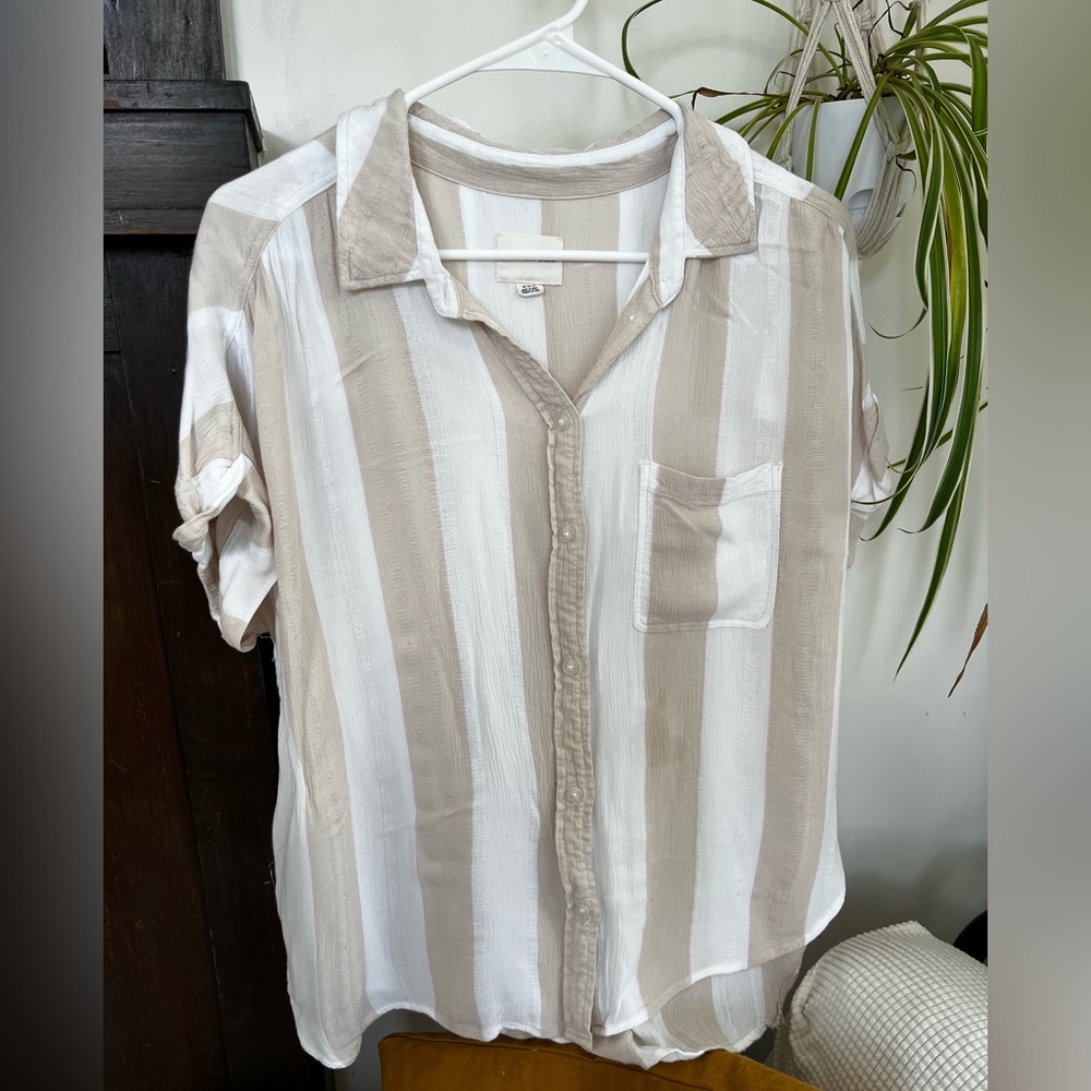 AE shirt